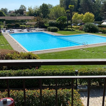 Moro Nest Apartment Monvalle Екстериор снимка
