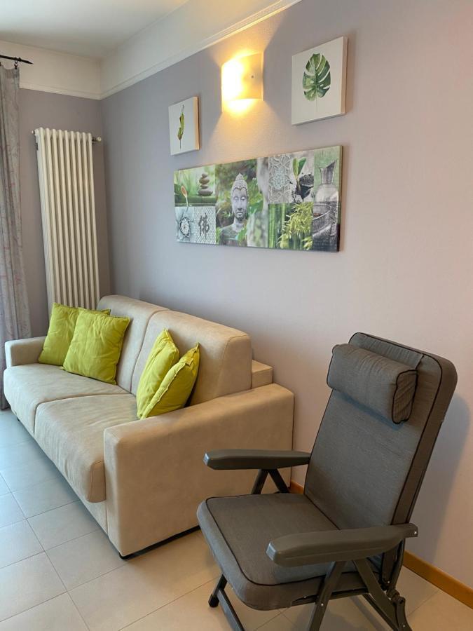 Moro Nest Apartment Monvalle Екстериор снимка