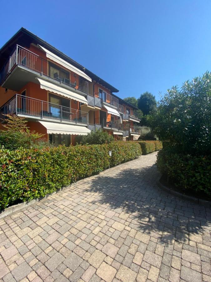 Moro Nest Apartment Monvalle Екстериор снимка